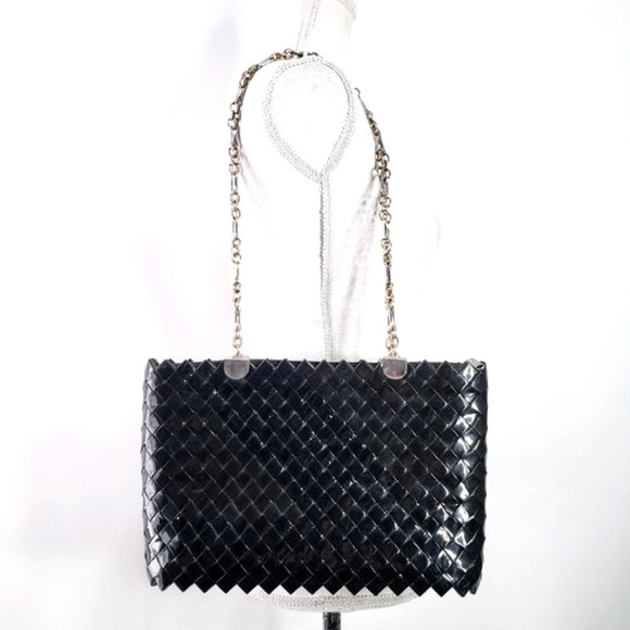 Black Woven Wrapper Wood and Chain Strap Shoulder Tote - Picture 2 of 8